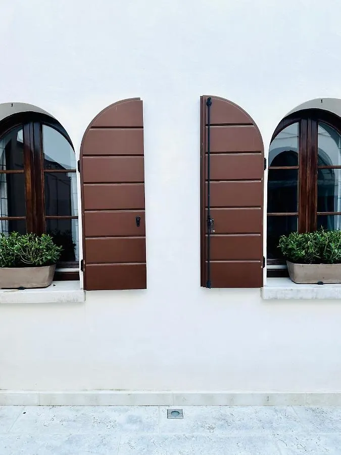 Ca' Degli Uberti Dimora Storica Apartment Treviso 0*,  Italy