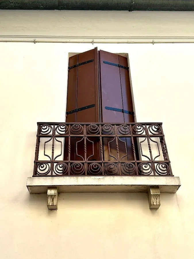 Ca' Degli Uberti Dimora Storica Apartment Treviso 0*,